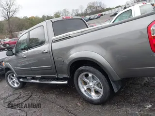 2005 Toyota Tundra SR5 with VIN 5TBET34135S478458, listed as a IAAI auction lot 41844226 with 278,170 mi miles and . Bid and sale history available at DreamBid. Image 14.
