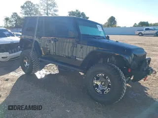 2008 Jeep Wrangler Unlimited X with VIN 1J4GA39178L652983, listed as a IAAI auction lot 40803698 with 114,012 mi miles and . Bid and sale history available at DreamBid. Image 1.