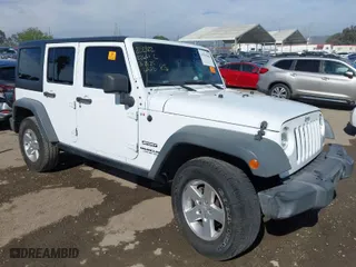 2016 Jeep Wrangler Unlimited Sport with VIN 1C4BJWDG8GL147577, listed as a IAAI auction lot 41925098 with 99,391 mi miles. Bid and sale history available at carsss.com. Image 1.