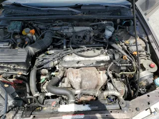 1992 Honda Accord z VIN 1HGCB7277NA019206, wystawiony jako Copart lot #54077035 z przebiegiem 227 766 mil mil oraz Szkoda całkowita • Salvage title. Historia ofert i sprzedaży dostępna na DreamBid. Obrazek 11.