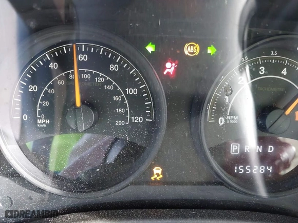 2016 Jeep Patriot Sport with VIN 1C4NJPBB8GD682090, listed as a IAAI auction lot 41915040 with 155,284 mi miles. Bid and sale history available at carsss.com. Image 7.