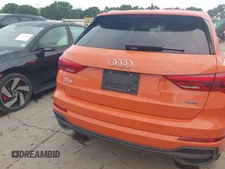 2023 Audi Q3 S line Premium z VIN WA1DECF38P1129821, wystawiony jako IAAI lot #42503445 z przebiegiem 49 651 mil mil oraz . Historia ofert i sprzedaży dostępna na DreamBid. Obrazek 17.