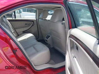 2010 Ford Taurus Limited z VIN 1FAHP2FW0AG114441, wystawiony jako IAAI lot #42163858 z przebiegiem 177 973 mil mil oraz . Historia ofert i sprzedaży dostępna na DreamBid. Obrazek 8.