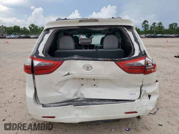 2020 Toyota Sienna XLE Auto Access Seat with VIN 5TDYZ3DC5LS029848, listed as a Copart auction lot 62302005 with 73,471 mi miles and Salvage title. Bid and sale history available at DreamBid. Image 6.