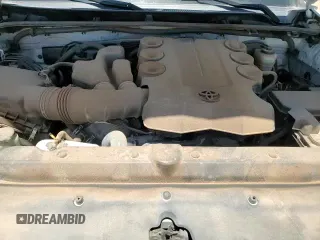 2019 Toyota 4Runner SR5 с VIN JTEZU5JR1K5207147, выставлен на аукционе Copart как лот 60499885 с пробегом 65 602 миль миль и Чистый • Clean title. История ставок и продаж доступна на DreamBid. Изображение 14.