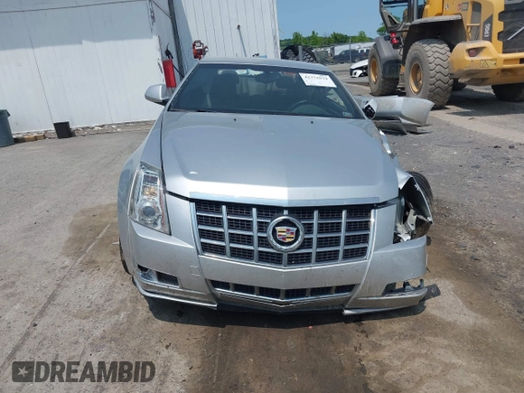 2014 Cadillac CTS Performance with VIN 1G6DG1E35E0107139, listed as a IAAI auction lot 42371034 with 56,988 mi miles and . Bid and sale history available at DreamBid. Image 13.