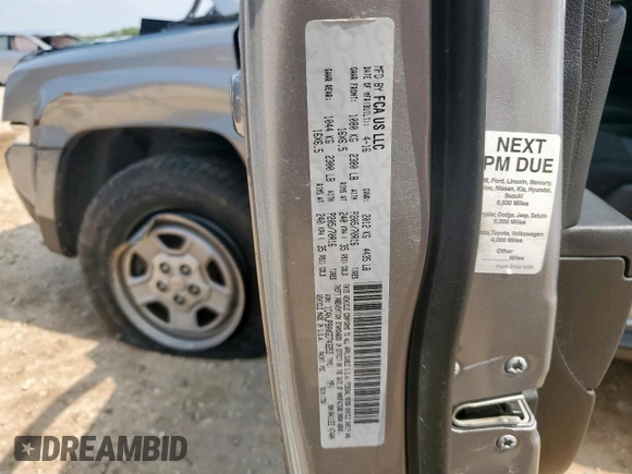 2016 Jeep Patriot Sport z VIN 1C4NJPBAXGD743253, wystawiony jako Copart lot #57150475 z przebiegiem Nie podano mil oraz Szkoda całkowita • Salvage title. Historia ofert i sprzedaży dostępna na DreamBid. Obrazek 13.