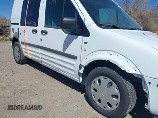 2013 Ford Transit Connect XLT с VIN NM0LS6BN5DT148844, выставлен на аукционе IAAI как лот 41991571 с пробегом 143 780 миль миль и . История ставок и продаж доступна на DreamBid. Изображение 6.