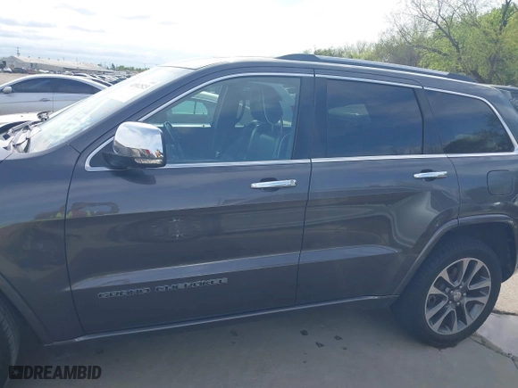 2017 Jeep Grand Cherokee Overland with VIN 1C4RJECG1HC614740, listed as a IAAI auction lot 41912523 with 177,353 mi miles. Bid and sale history available at carsss.com. Image 14.