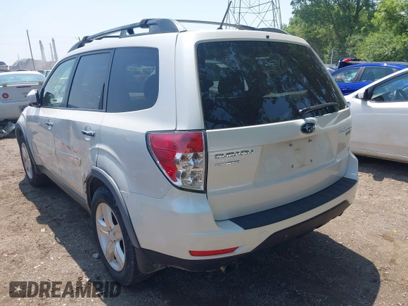 2010 Subaru Forester X Premium with VIN JF2SH6CC7AH717221, listed as a IAAI auction lot 42462984 with 152,978 mi miles and . Bid and sale history available at DreamBid. Image 3.