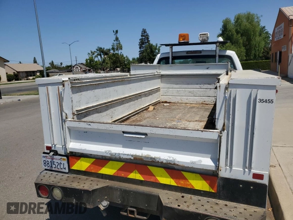 2009 Ford F-350 with VIN 1FDSF35Y09EA28559, listed as a Copart auction lot 59176095 with 235,792 mi miles and Clean title. Bid and sale history available at DreamBid. Image 6.