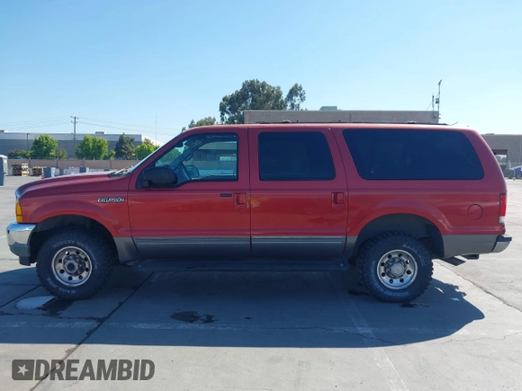 2001 Ford Excursion XLT z VIN 1FMNU41S11EB32749, wystawiony jako IAAI lot #42677214 z przebiegiem 178 624 mil mil oraz . Historia ofert i sprzedaży dostępna na DreamBid. Obrazek 14.