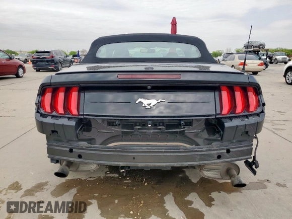 2020 Ford Mustang EcoBoost z VIN 1FATP8UH2L5119561, wystawiony jako Copart lot #51460985 z przebiegiem 55 579 mil mil oraz Szkoda całkowita • Salvage title. Historia ofert i sprzedaży dostępna na DreamBid. Obrazek 6.