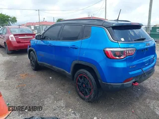 2018 Jeep Compass Trailhawk с VIN 3C4NJDDB3JT212689, выставлен на аукционе IAAI как лот 42628715 с пробегом 209 321 миль миль и . История ставок и продаж доступна на DreamBid. Изображение 3.