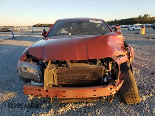 2020 Chrysler 300 S z VIN 2C3CCABG1LH255488, wystawiony jako Copart lot #83475054 z przebiegiem 98 252 mil mil oraz Szkoda całkowita • Salvage title. Historia ofert i sprzedaży dostępna na DreamBid. Obrazek 5.