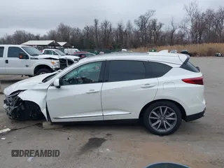 2019 Acura RDX Technology с VIN 5J8TC2H54KL003602, выставлен на аукционе IAAI как лот 41778587 с пробегом 122 031 миль миль и . История ставок и продаж доступна на DreamBid. Изображение 15.
