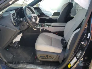 2024 Lexus RX 350 with VIN JTJCHMAA7R2020524, listed as a Copart auction lot 44863445 with 6,628 mi miles and Salvage title. Bid and sale history available at DreamBid. Image 7.