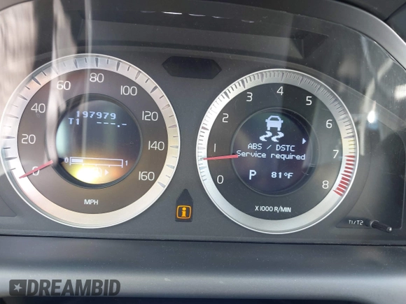 2010 Volvo XC60 3.0T with VIN YV4992DZ4A2029943, listed as a IAAI auction lot 42443995 with 197,979 mi miles and . Bid and sale history available at DreamBid. Image 7.