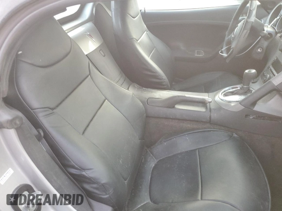 2009 Pontiac Solstice z VIN 1G2MN35B59Y107109, wystawiony jako Copart lot #76083734 z przebiegiem Nie podano mil oraz Nie do naprawy • Non repairable. Historia ofert i sprzedaży dostępna na DreamBid. Obrazek 10.
