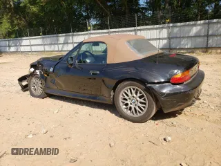 1999 BMW Z3 2.5 z VIN 4USCH9339XLF82217, wystawiony jako Copart lot #69072674 z przebiegiem 80 356 mil mil oraz Szkody całkowita. Historia ofert i sprzedaży dostępna na DreamBid. Obrazek 2.