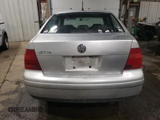 1999 Volkswagen Jetta z VIN 3VWSC29M4XM116002, wystawiony jako Copart lot #82159824 z przebiegiem 145 008 mil mil oraz Czysty tytuł • Clean title. Historia ofert i sprzedaży dostępna na DreamBid. Obrazek 6.