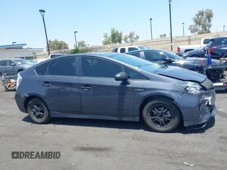 2015 Toyota Prius Four with VIN JTDKN3DUXF0401038, listed as a IAAI auction lot 42461797 with 142,302 mi miles and . Bid and sale history available at DreamBid. Image 13.