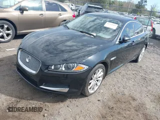 2013 Jaguar XF I4 RWD with VIN SAJWA0ES8DPS97356, listed as a IAAI auction lot 41921807 with 1 mi miles. Bid and sale history available at carsss.com. Image 2.