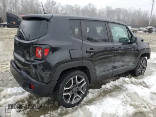 2021 Jeep Renegade Upland Edition with VIN ZACNJDAB7MPM23004, listed as a Copart auction lot 45099195 with 0 mi miles and Salvage Title. Bid and sale history available at carsss.com. Image 3.