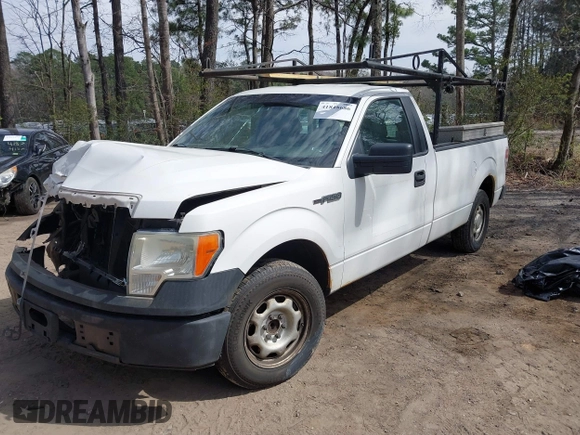 2013 Ford F-150 XL with VIN 1FTMF1CM1DKG42371, listed as a IAAI auction lot 41848686 with 237,623 mi miles and . Bid and sale history available at carsss.com. Image 18.