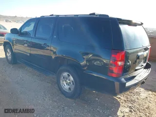 2012 Chevrolet Suburban LT with VIN 1GNSCJE09CR204947, listed as a IAAI auction lot 41501416 with 205,712 mi miles. Bid and sale history available at carsss.com. Image 3.