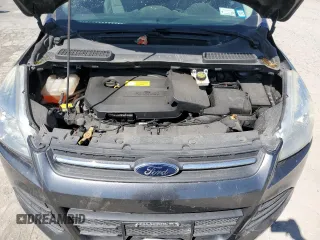2016 Ford Escape SE z VIN 1FMCU9GX0GUC72104, wystawiony jako Copart lot #54232485 z przebiegiem 89 827 mil mil oraz Szkody całkowita. Historia ofert i sprzedaży dostępna na DreamBid. Obrazek 12.