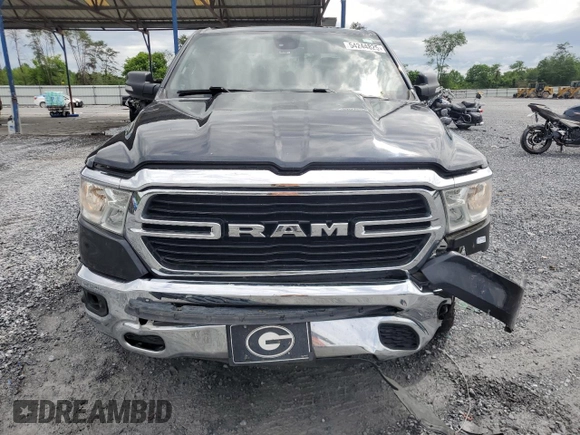 2021 Ram 1500 Big Horn z VIN 1C6SRFFT5MN695160, wystawiony jako Copart lot #54244825 z przebiegiem 118 241 mil mil oraz Szkoda całkowita • Salvage title. Historia ofert i sprzedaży dostępna na DreamBid. Obrazek 5.
