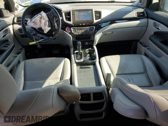 2017 Honda Ridgeline RTL-E with VIN 5FPYK3F70HB004377, listed as a Copart auction lot 52201415 with 170,729 mi miles and Salvage title. Bid and sale history available at DreamBid. Image 8.