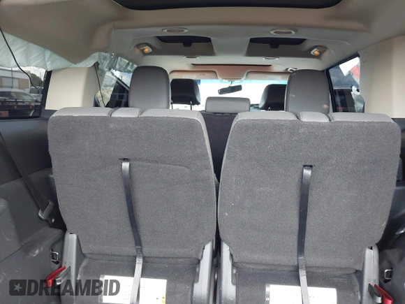 2018 Ford Flex SEL z VIN 2FMGK5C81JBA13004, wystawiony jako IAAI lot #42219904 z przebiegiem 107 723 mil mil oraz . Historia ofert i sprzedaży dostępna na DreamBid. Obrazek 18.