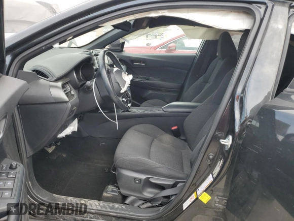 2018 Toyota C-HR XLE z VIN NMTKHMBX2JR036806, wystawiony jako Copart lot #53466255 z przebiegiem 66 915 mil mil oraz Szkoda całkowita • Salvage title. Historia ofert i sprzedaży dostępna na DreamBid. Obrazek 7.