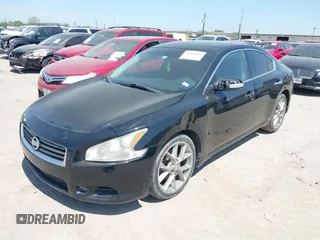 2012 Nissan Maxima S z VIN 1N4AA5AP3CC865015, wystawiony jako IAAI lot #41848424 z przebiegiem 133 011 mil mil oraz . Historia ofert i sprzedaży dostępna na DreamBid. Obrazek 2.