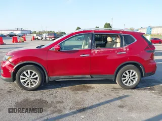 2017 Nissan Rogue SL z VIN 5N1AT2MT0HC828440, wystawiony jako IAAI lot #40576586 z przebiegiem 113 374 mil mil oraz . Historia ofert i sprzedaży dostępna na DreamBid. Obrazek 14.