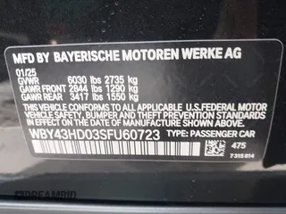 2025 BMW i4 xDrive40 z VIN WBY43HD03SFU60723, wystawiony jako IAAI lot #41934522 z przebiegiem 361 mil mil oraz . Historia ofert i sprzedaży dostępna na DreamBid. Obrazek 9.