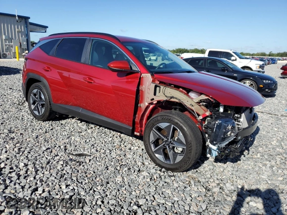 2025 Hyundai Tucson SEL z VIN 5NMJB3DEXSH510400, wystawiony jako Copart lot #56933075 z przebiegiem 2 042 mil mil oraz Szkoda całkowita • Salvage title. Historia ofert i sprzedaży dostępna na DreamBid. Obrazek 4.