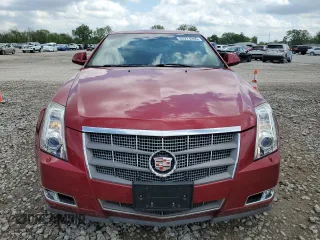 2008 Cadillac CTS RWD z VIN 1G6DV57V980211388, wystawiony jako Copart lot #53274265 z przebiegiem 83 002 mil mil oraz Szkody całkowita. Historia ofert i sprzedaży dostępna na DreamBid. Obrazek 5.