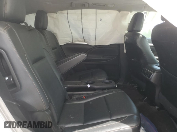 2017 Toyota Highlander XLE z VIN 5TDJZRFH2HS462953, wystawiony jako Copart lot #56287145 z przebiegiem 123 184 mil mil oraz Szkoda całkowita • Salvage title. Historia ofert i sprzedaży dostępna na DreamBid. Obrazek 10.