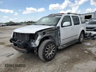 2010 Nissan Pathfinder SE with VIN 5N1AR1NNXAC622833, listed as a Copart auction lot 55167265 with 198,337 mi miles and Salvage title. Bid and sale history available at DreamBid. Image 1.