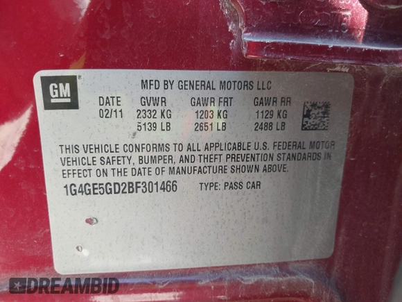 2011 Buick LaCrosse CXS with VIN 1G4GE5GD2BF301466, listed as a IAAI auction lot 40311800 with 117,397 mi miles. Bid and sale history available at carsss.com. Image 9.