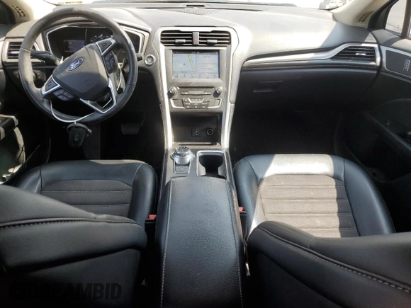2017 Ford Fusion SE with VIN 3FA6P0H93HR207105, listed as a Copart auction lot 59310365 with 81,313 mi miles and Salvage title. Bid and sale history available at DreamBid. Image 8.