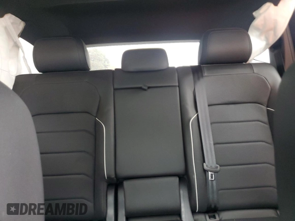 2023 Volkswagen Tiguan SEL R-Line with VIN 3VV4B7AX6PM020956, listed as a Copart auction lot 79680384 with 31,220 mi miles and Salvage title. Bid and sale history available at DreamBid. Image 10.