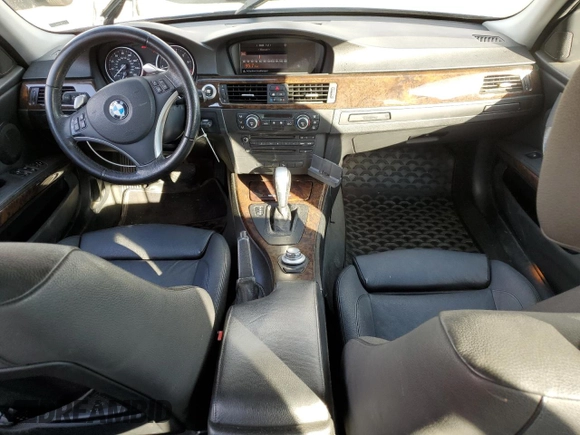 2008 BMW 3 Series 328xi с VIN WBAVT73558FZ37347, выставлен на аукционе Copart как лот 76842684 с пробегом 161 312 миль миль и Списание • Salvage title. История ставок и продаж доступна на DreamBid. Изображение 8.
