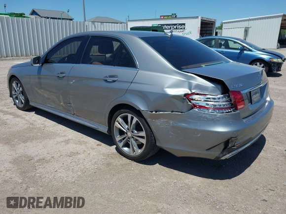 2014 Mercedes-Benz E 350 Sport with VIN WDDHF5KB7EA799411, listed as a IAAI auction lot 42287331 with 192,595 mi miles and . Bid and sale history available at DreamBid. Image 3.
