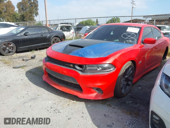 2020 Dodge Charger Scat Pack z VIN 2C3CDXGJ1LH221572, wystawiony jako IAAI lot #41286078 z przebiegiem 67 514 mil mil oraz . Historia ofert i sprzedaży dostępna na DreamBid. Obrazek 18.