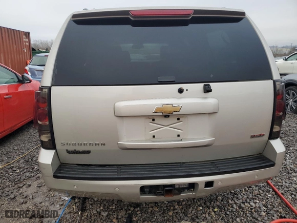 2007 Chevrolet Suburban LT with VIN 3GNFK16347G248390, listed as a Copart auction lot 44338025 with 322,147 mi miles and Salvage Title. Bid and sale history available at carsss.com. Image 6.