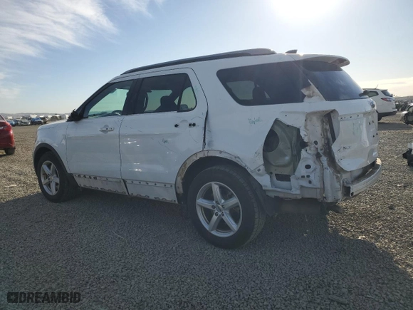 2019 Ford Explorer XLT with VIN 1FM5K7D80KGA09571, listed as a Copart auction lot 46785035 with 63,004 mi miles and Salvage Title. Bid and sale history available at carsss.com. Image 2.